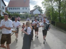 Maibaum UZB 2008 018.JPG