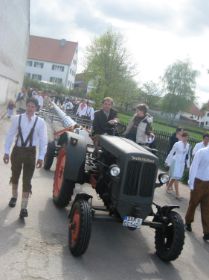 Maibaum UZB 2008 020.JPG